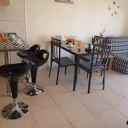 Apartment Apartamentosantossousa Ii Armacao de Pera